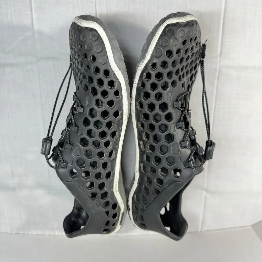 VivoBarefoot Men's Ultra III Water Shoes Size 45 Black Beach Fishing Slip On